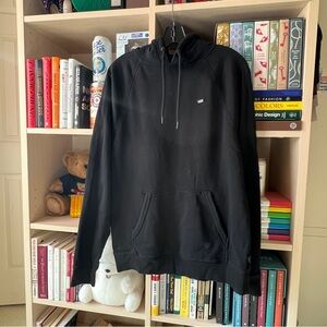 🖤 Vans Black Hoodie (M)